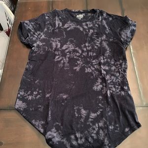Men’s Hollister blue tye dye tee shirt